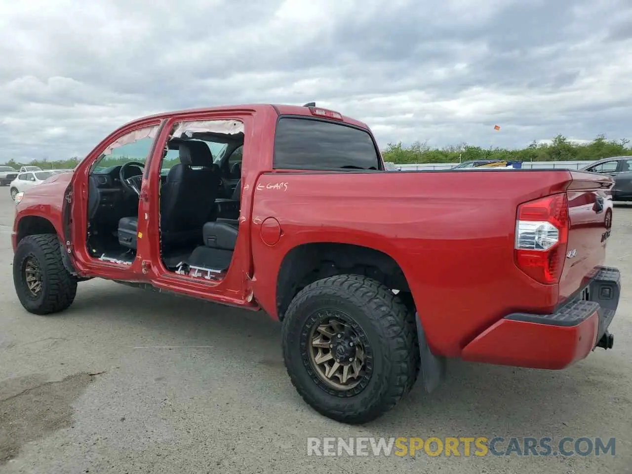 2 Photograph of a damaged car 5TFAY5F13MX985613 TOYOTA TUNDRA 2021