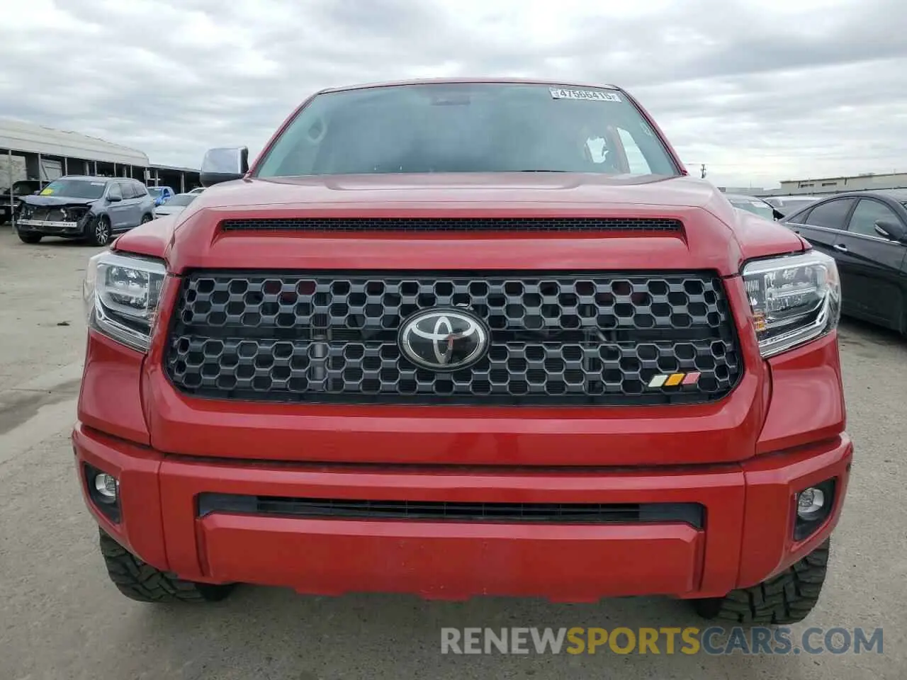 5 Photograph of a damaged car 5TFAY5F13MX985613 TOYOTA TUNDRA 2021