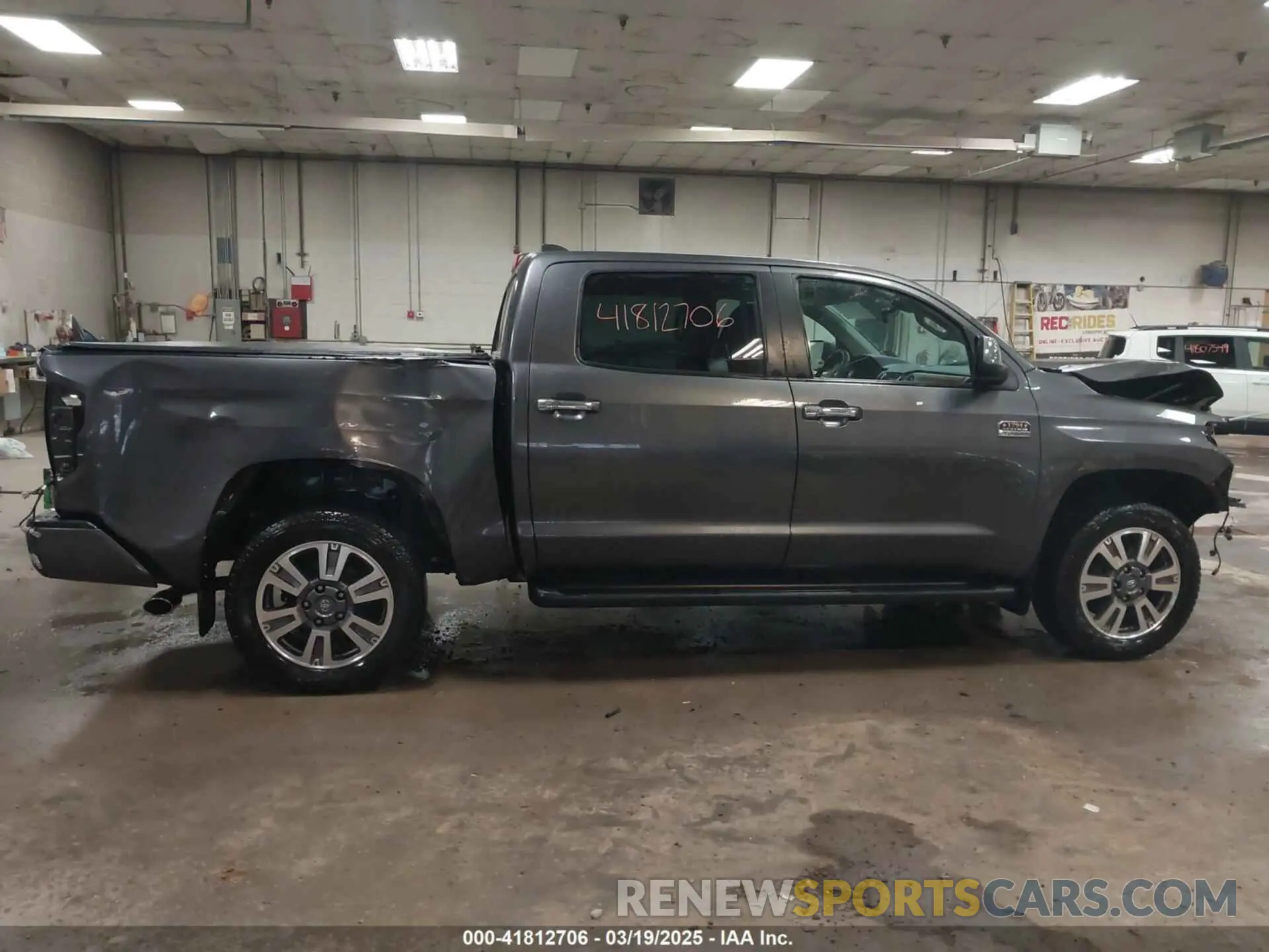 14 Photograph of a damaged car 5TFAY5F14MX959487 TOYOTA TUNDRA 2021