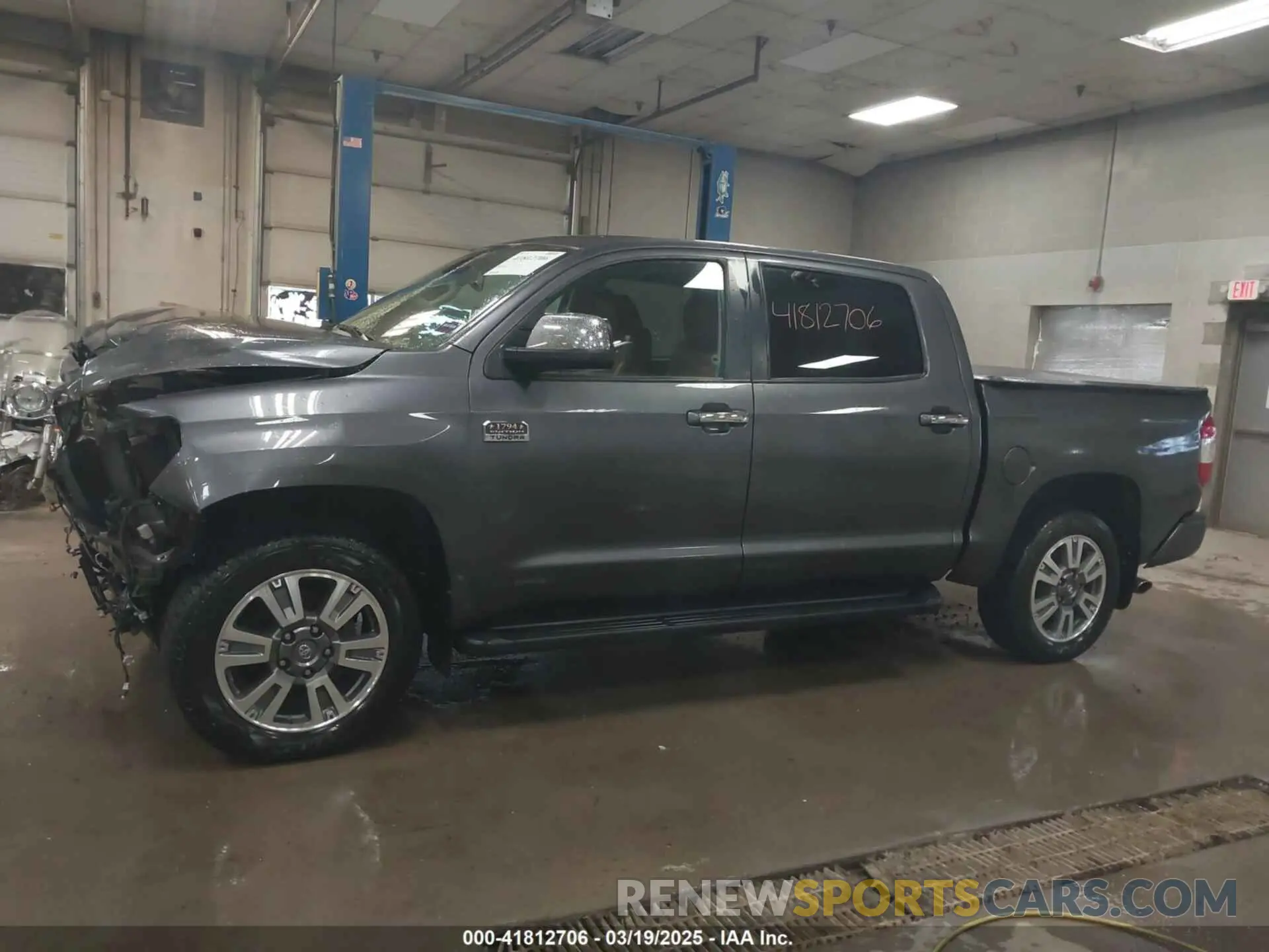 15 Photograph of a damaged car 5TFAY5F14MX959487 TOYOTA TUNDRA 2021