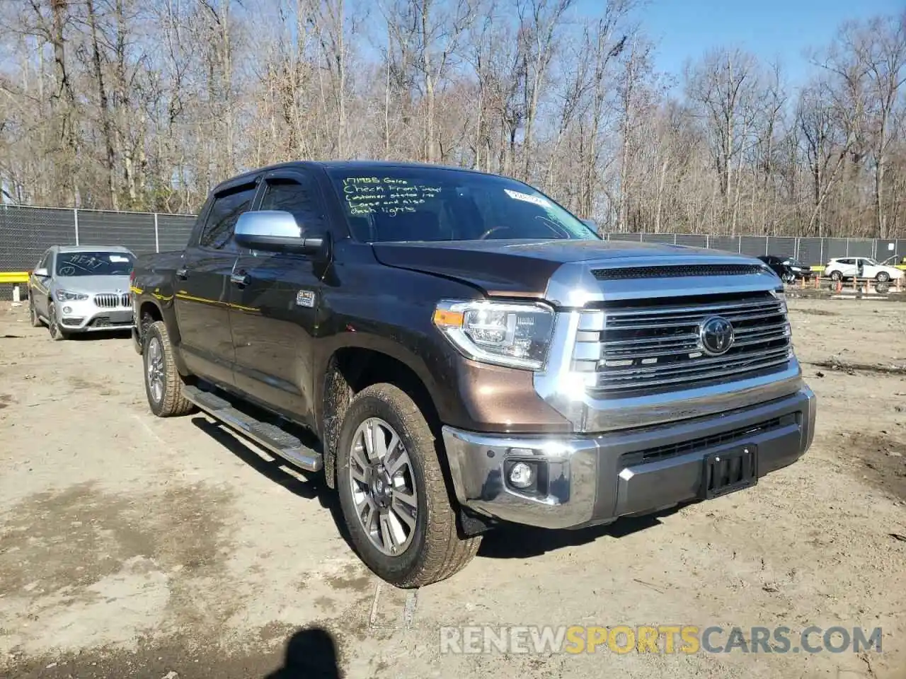 1 Photograph of a damaged car 5TFAY5F15MX027556 TOYOTA TUNDRA 2021