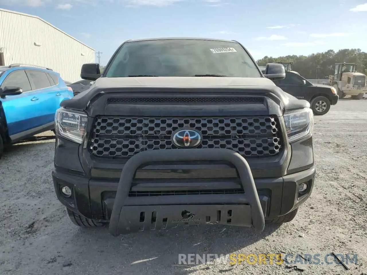 5 Photograph of a damaged car 5TFAY5F17MX016073 TOYOTA TUNDRA 2021