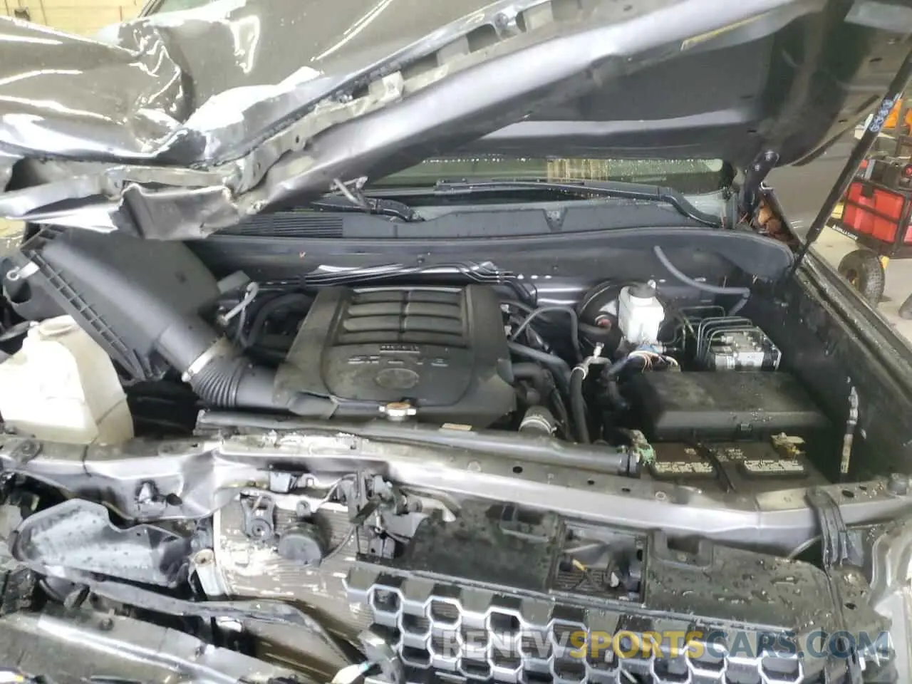 11 Photograph of a damaged car 5TFAY5F17MX960813 TOYOTA TUNDRA 2021