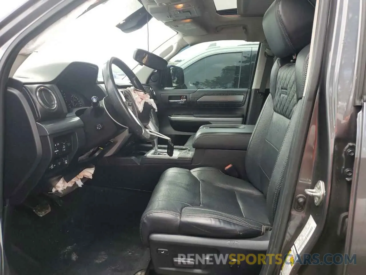 7 Photograph of a damaged car 5TFAY5F17MX960813 TOYOTA TUNDRA 2021