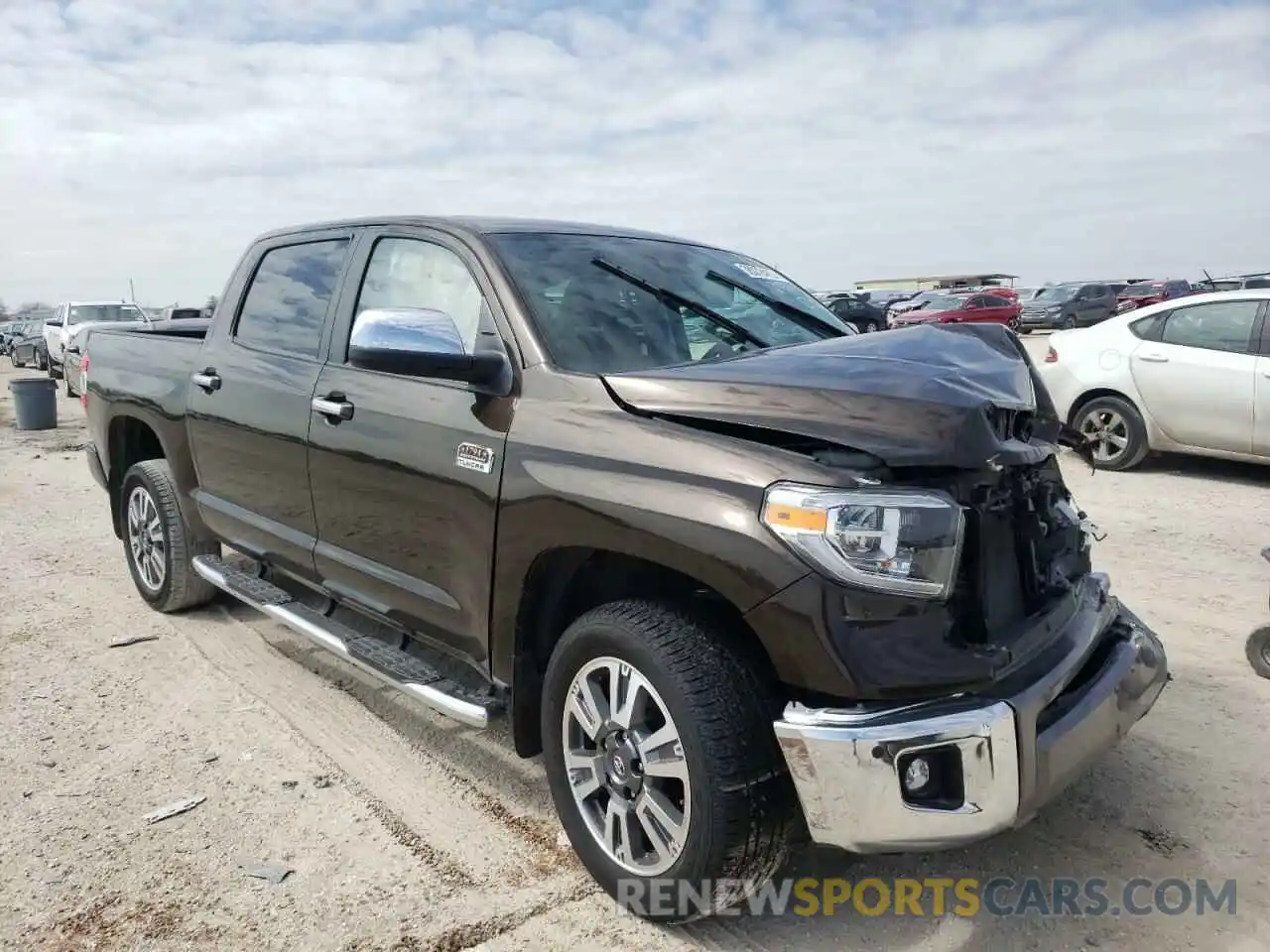 1 Photograph of a damaged car 5TFAY5F17MX971052 TOYOTA TUNDRA 2021