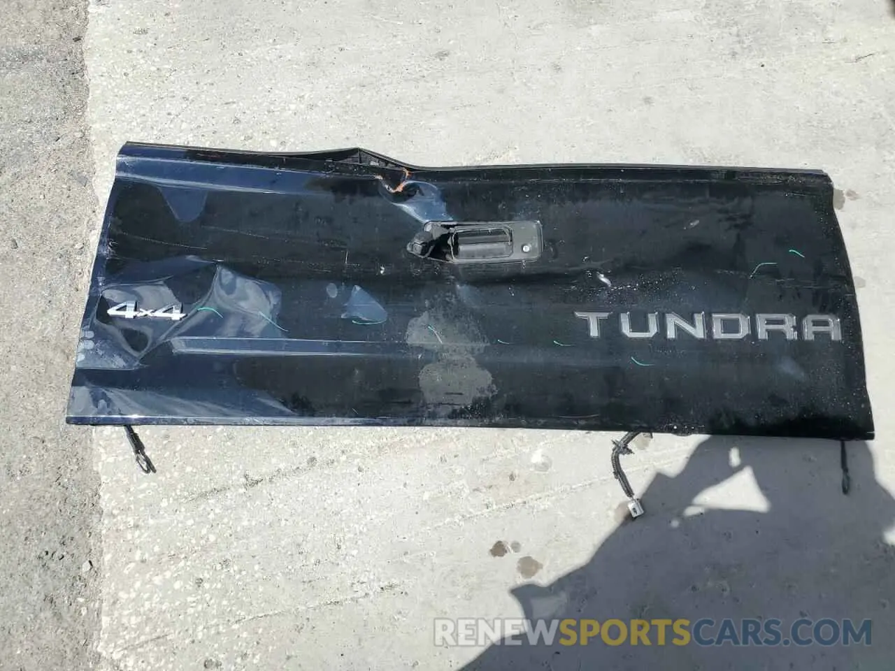 12 Photograph of a damaged car 5TFAY5F18MX032248 TOYOTA TUNDRA 2021