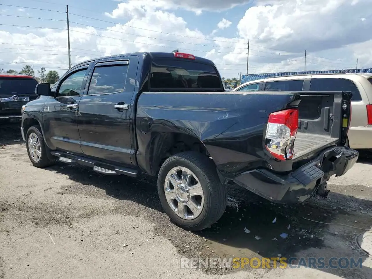 2 Photograph of a damaged car 5TFAY5F18MX032248 TOYOTA TUNDRA 2021