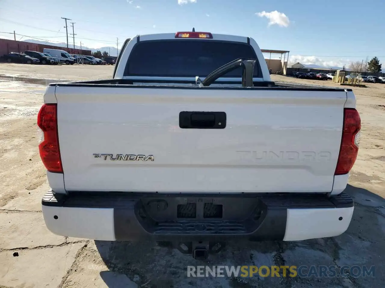 6 Photograph of a damaged car 5TFAY5F19MX976852 TOYOTA TUNDRA 2021