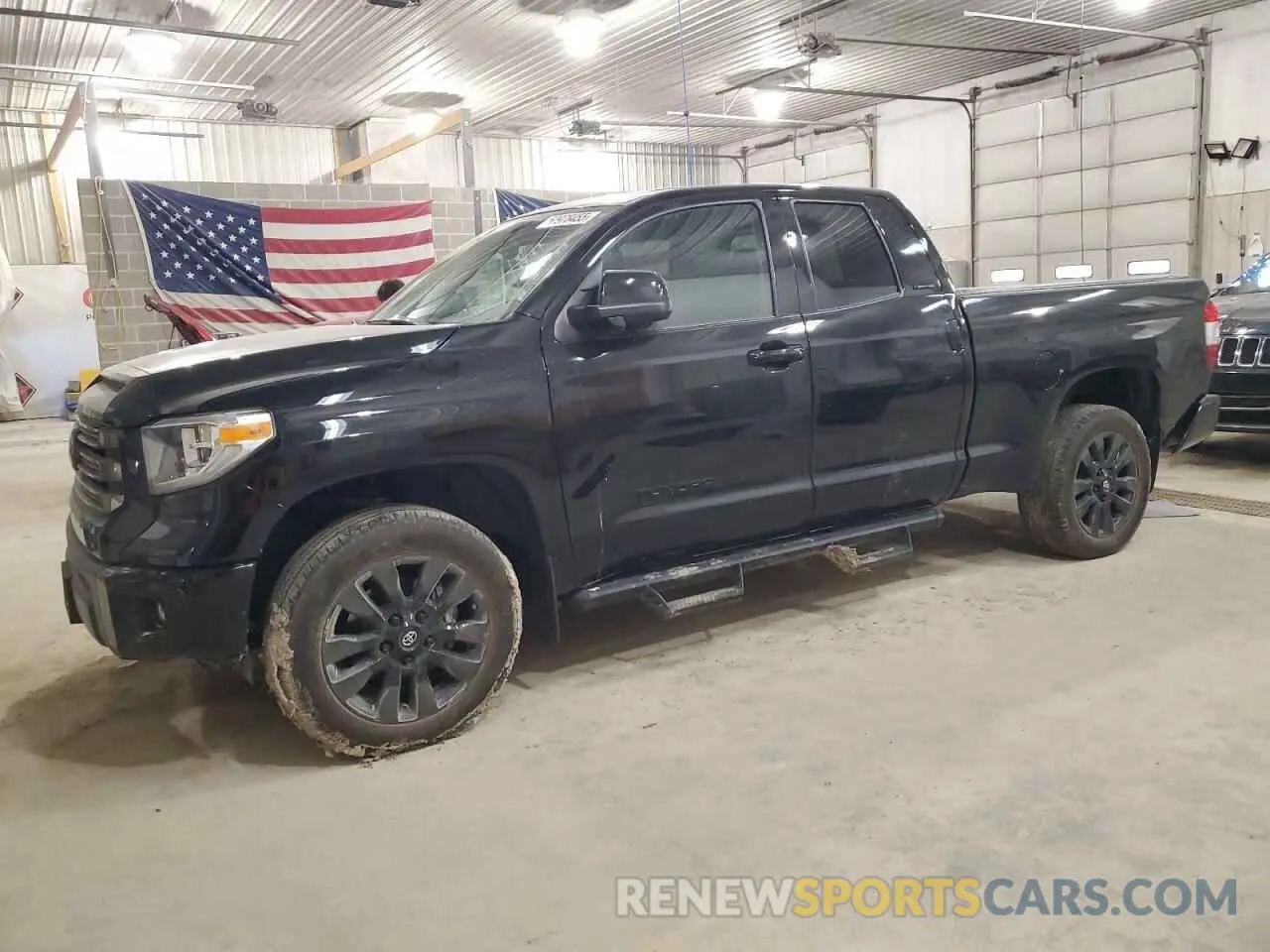 1 Photograph of a damaged car 5TFBY5F19MX987435 TOYOTA TUNDRA 2021