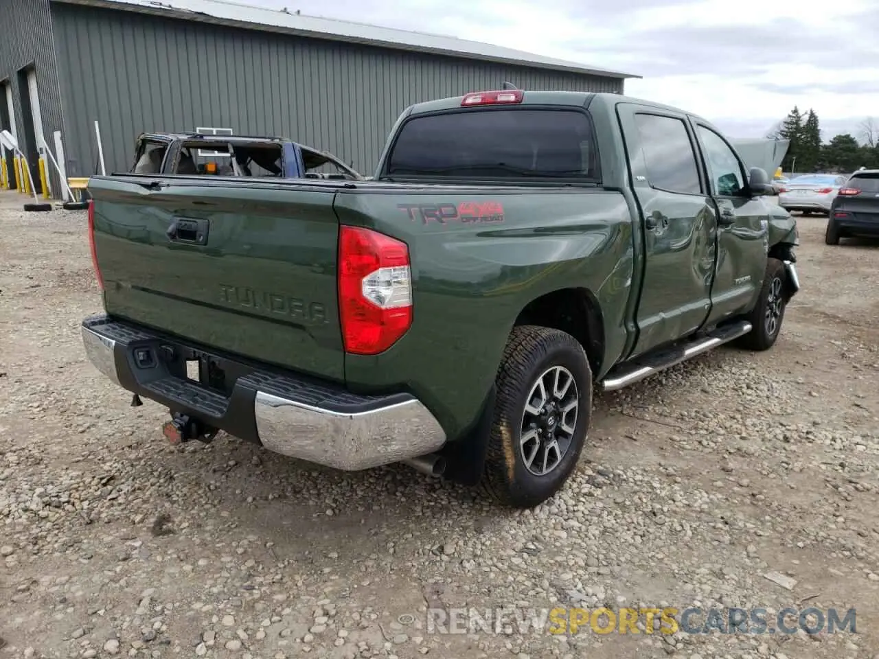 4 Photograph of a damaged car 5TFDY5F10MX041121 TOYOTA TUNDRA 2021