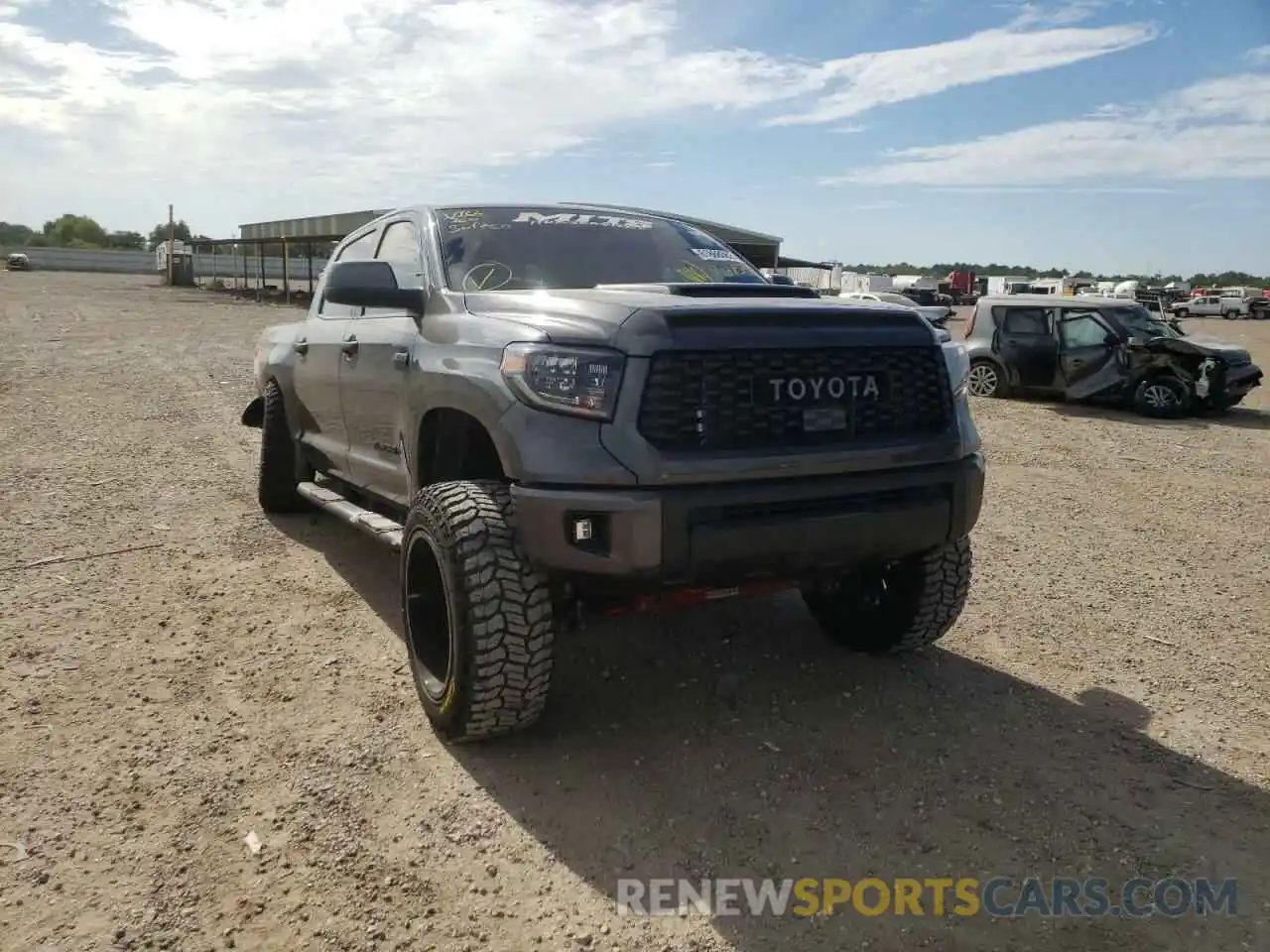 1 Photograph of a damaged car 5TFDY5F10MX966532 TOYOTA TUNDRA 2021