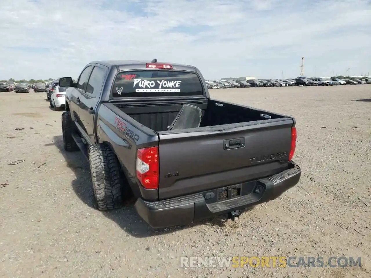 3 Photograph of a damaged car 5TFDY5F10MX966532 TOYOTA TUNDRA 2021