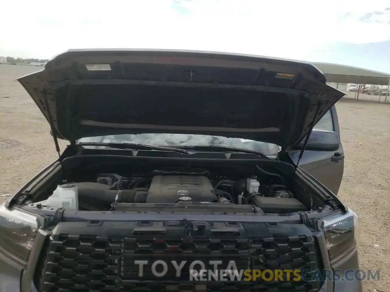 7 Photograph of a damaged car 5TFDY5F10MX966532 TOYOTA TUNDRA 2021