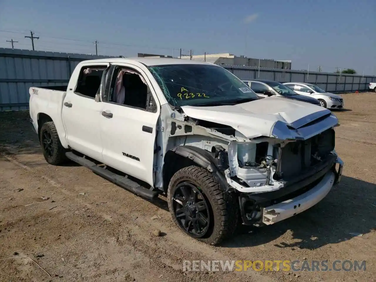 1 Photograph of a damaged car 5TFDY5F10MX987686 TOYOTA TUNDRA 2021