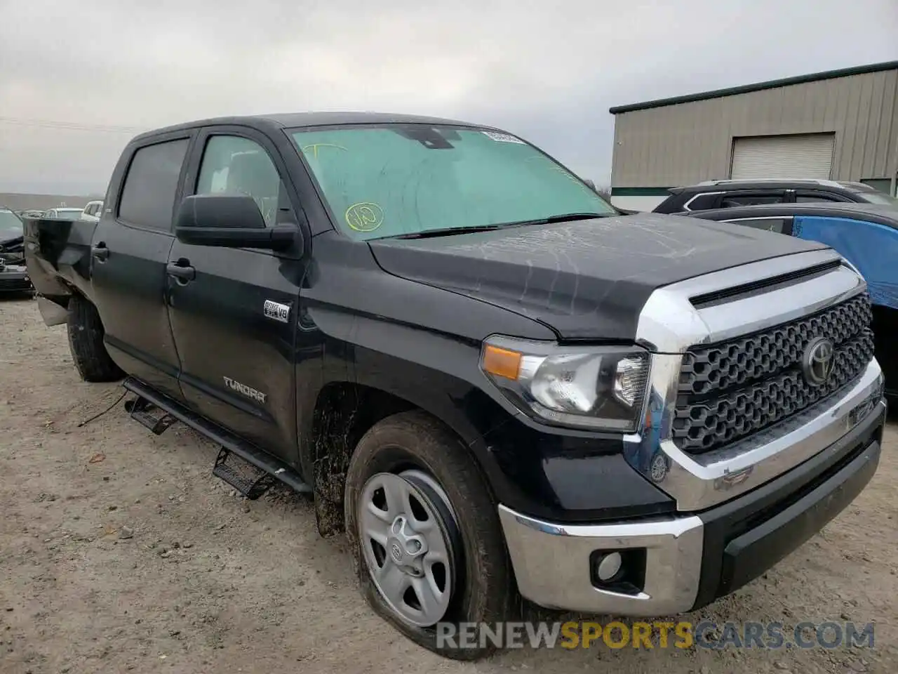 1 Photograph of a damaged car 5TFDY5F11MX005034 TOYOTA TUNDRA 2021