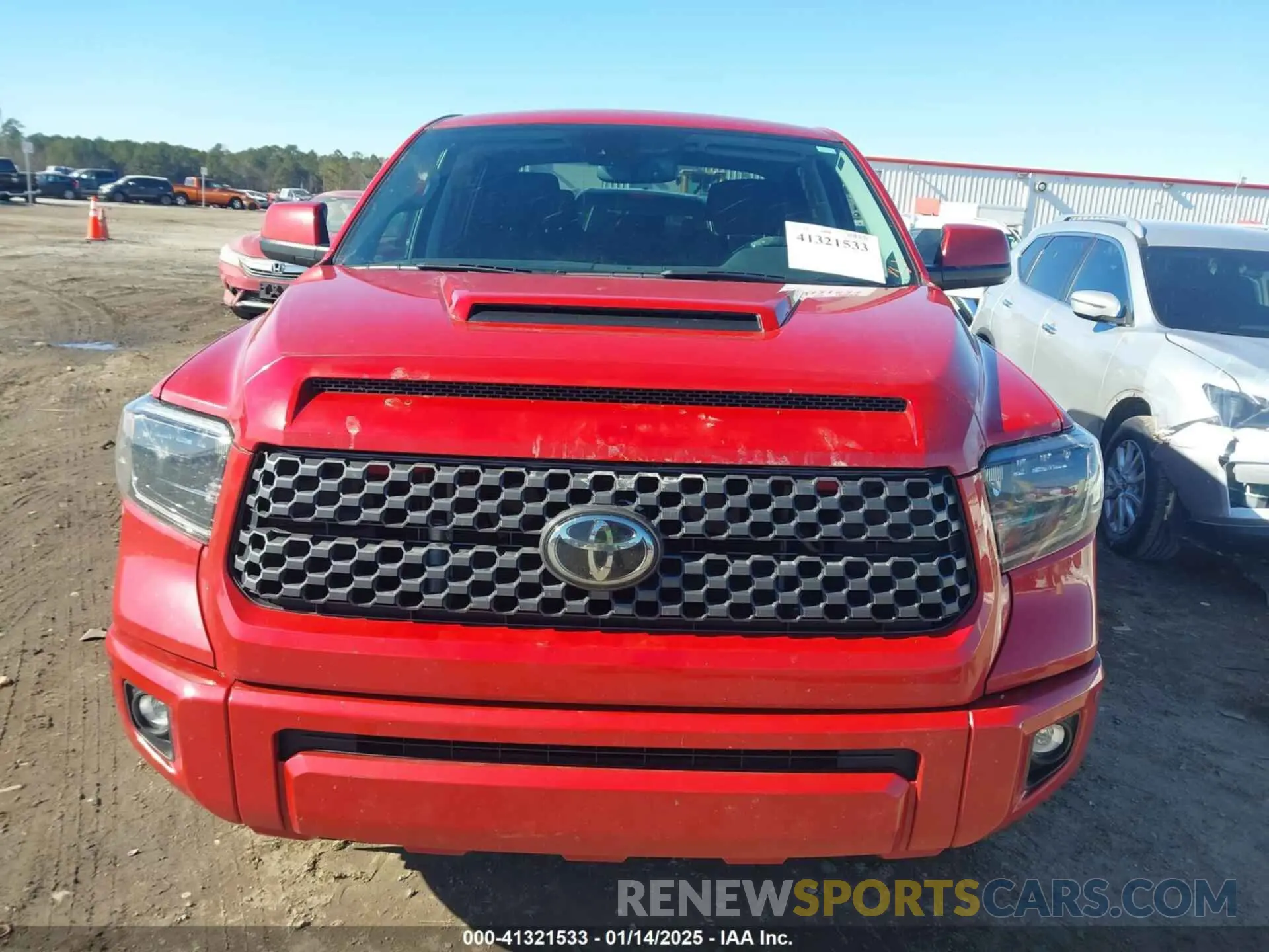 12 Photograph of a damaged car 5TFDY5F11MX010265 TOYOTA TUNDRA 2021
