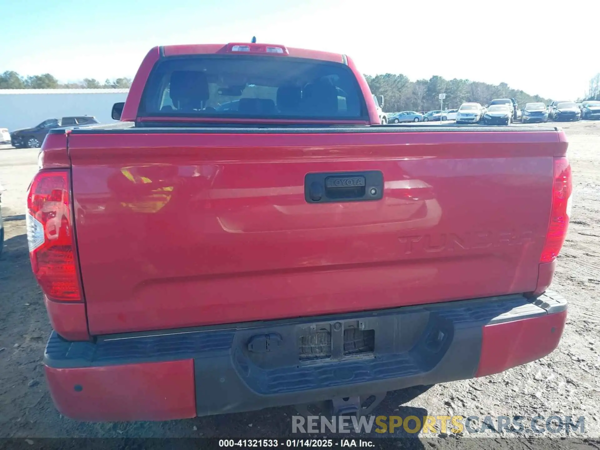 16 Photograph of a damaged car 5TFDY5F11MX010265 TOYOTA TUNDRA 2021