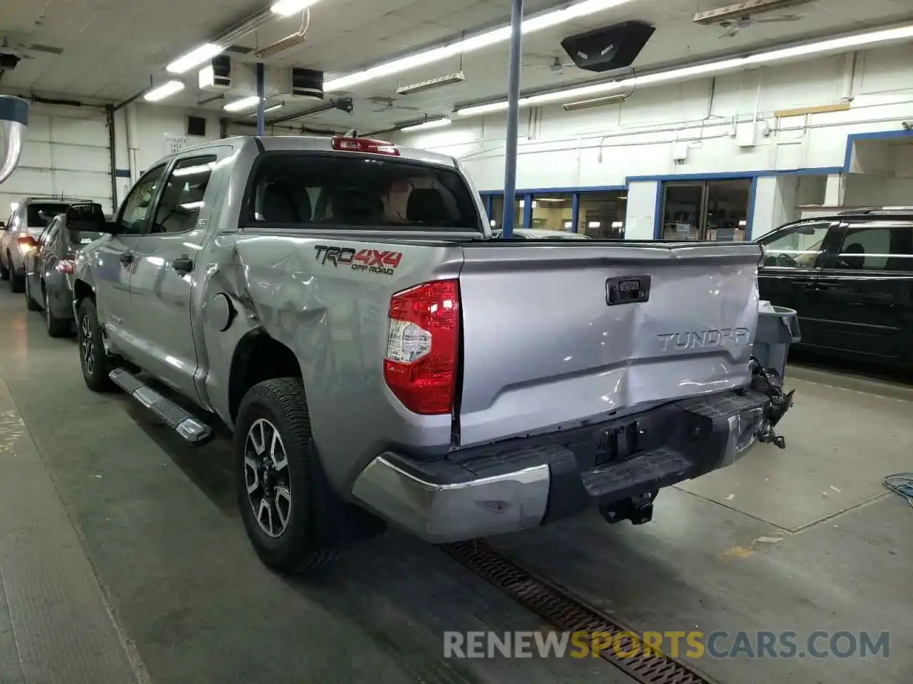 3 Photograph of a damaged car 5TFDY5F11MX017796 TOYOTA TUNDRA 2021