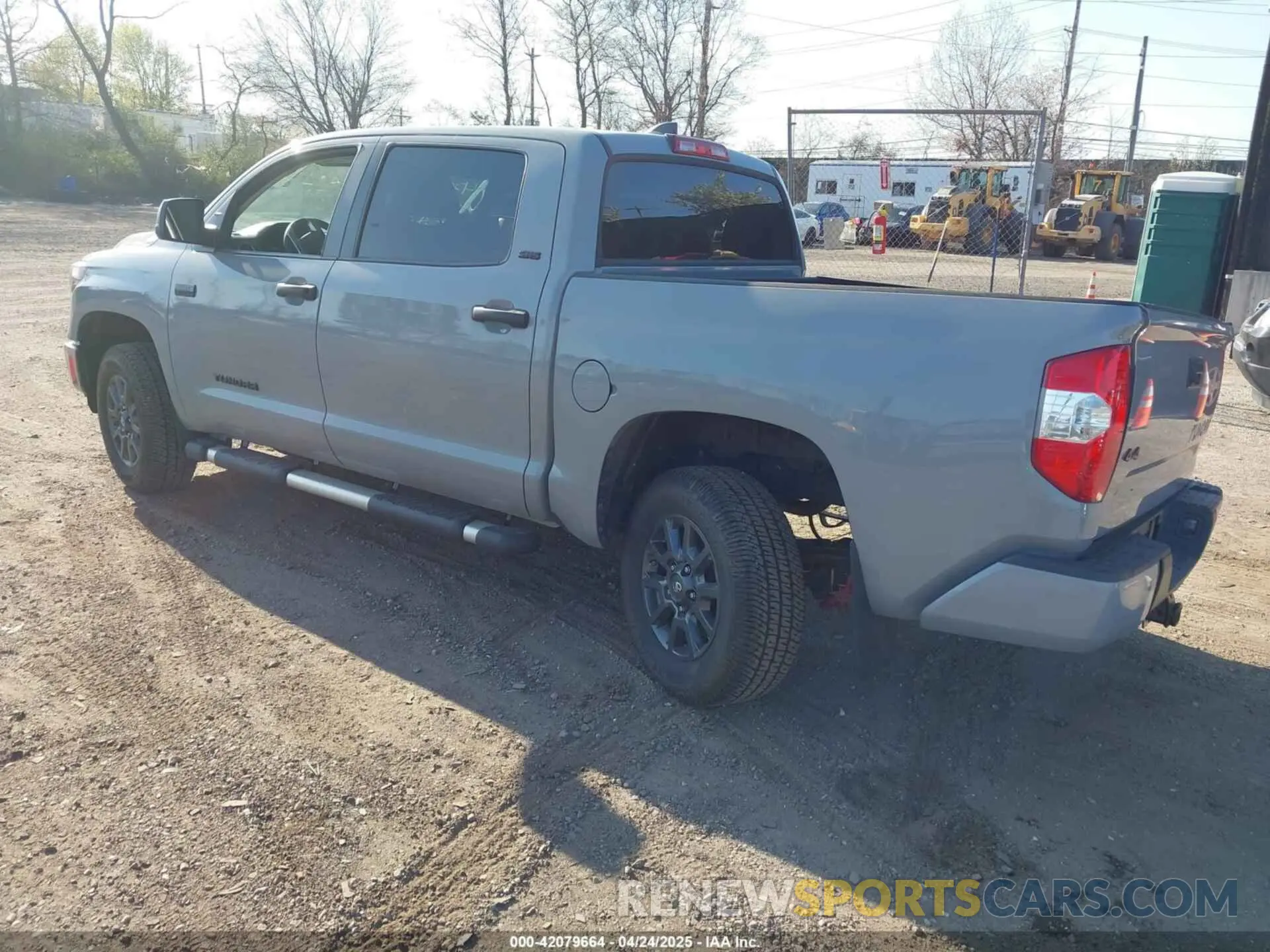 3 Photograph of a damaged car 5TFDY5F11MX046487 TOYOTA TUNDRA 2021