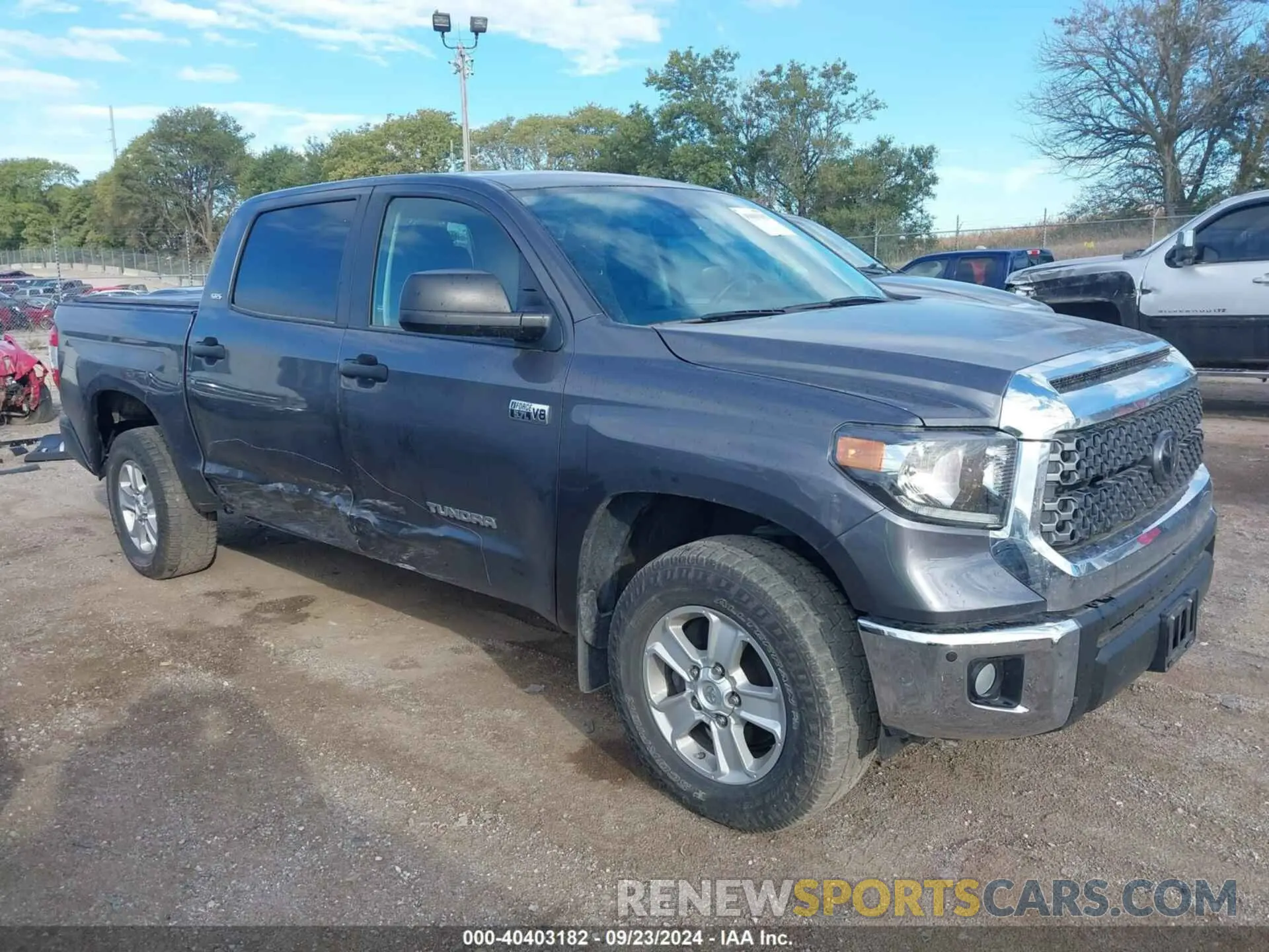 1 Photograph of a damaged car 5TFDY5F11MX979287 TOYOTA TUNDRA 2021