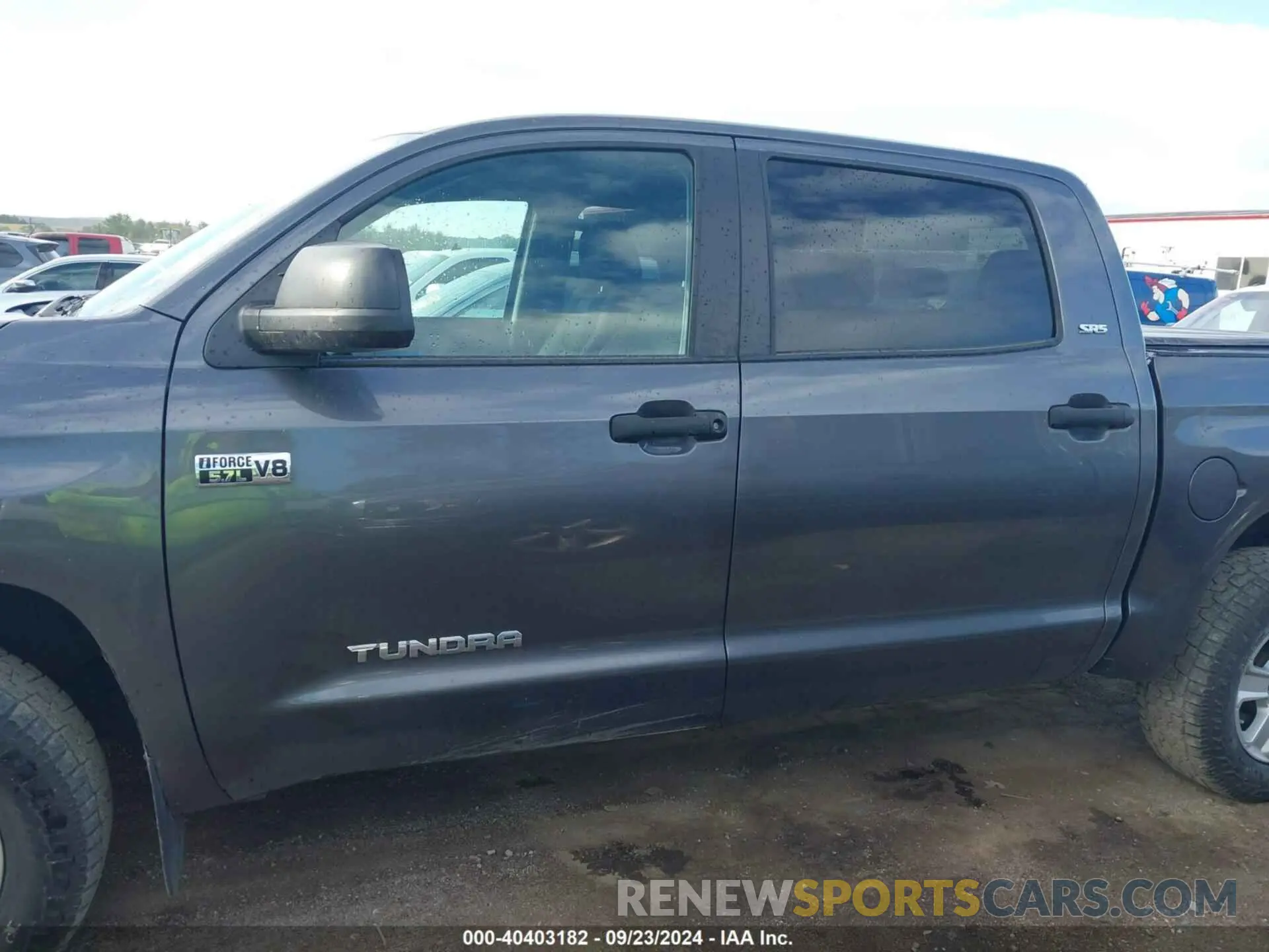 15 Photograph of a damaged car 5TFDY5F11MX979287 TOYOTA TUNDRA 2021