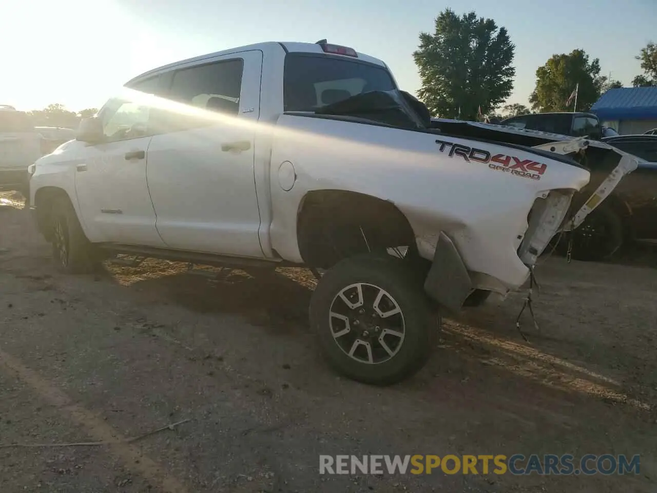 2 Photograph of a damaged car 5TFDY5F12MX046594 TOYOTA TUNDRA 2021