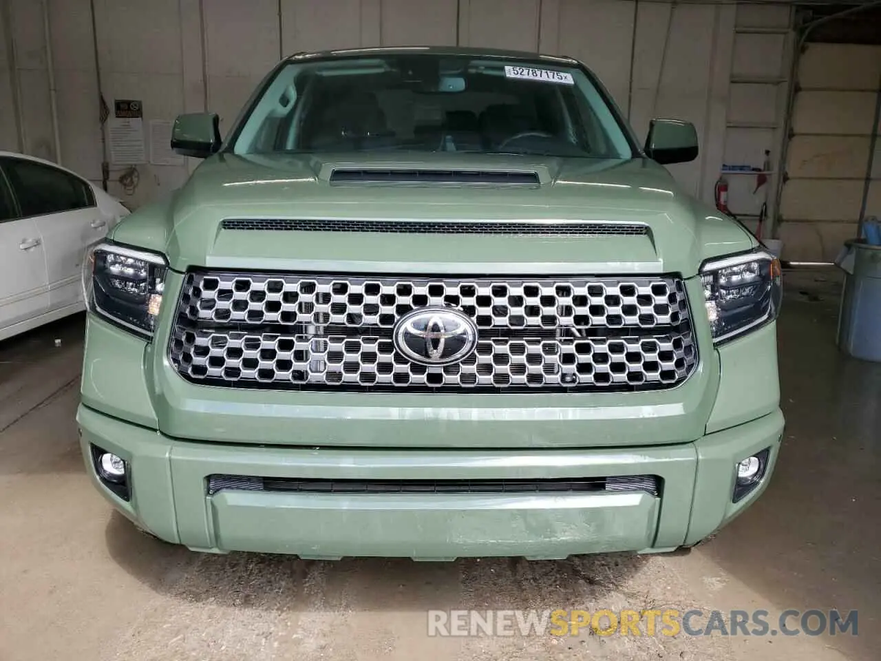 5 Photograph of a damaged car 5TFDY5F12MX960702 TOYOTA TUNDRA 2021