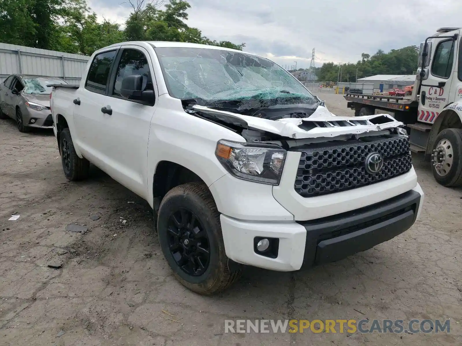 1 Photograph of a damaged car 5TFDY5F12MX971411 TOYOTA TUNDRA 2021