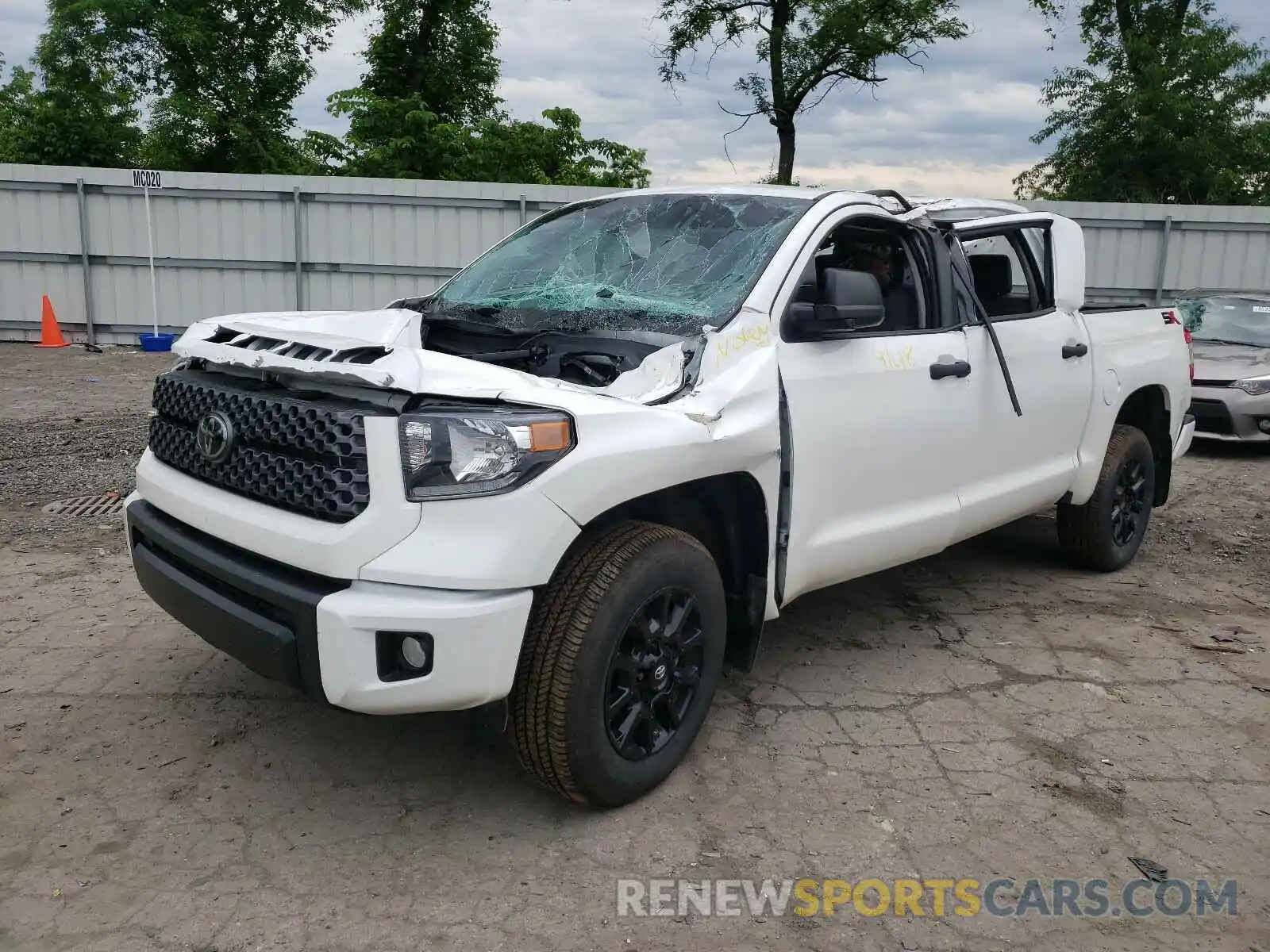 2 Photograph of a damaged car 5TFDY5F12MX971411 TOYOTA TUNDRA 2021