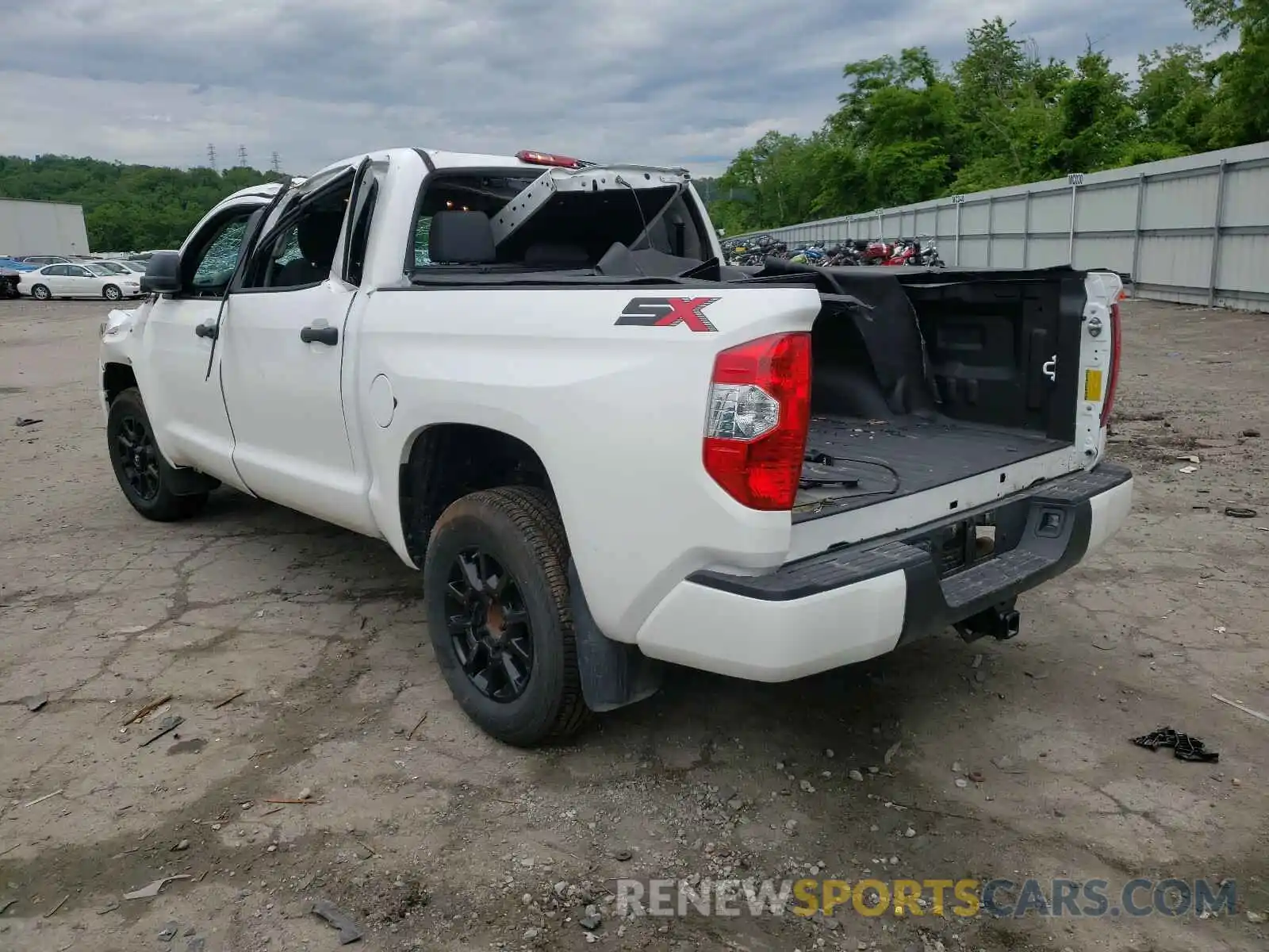 3 Photograph of a damaged car 5TFDY5F12MX971411 TOYOTA TUNDRA 2021