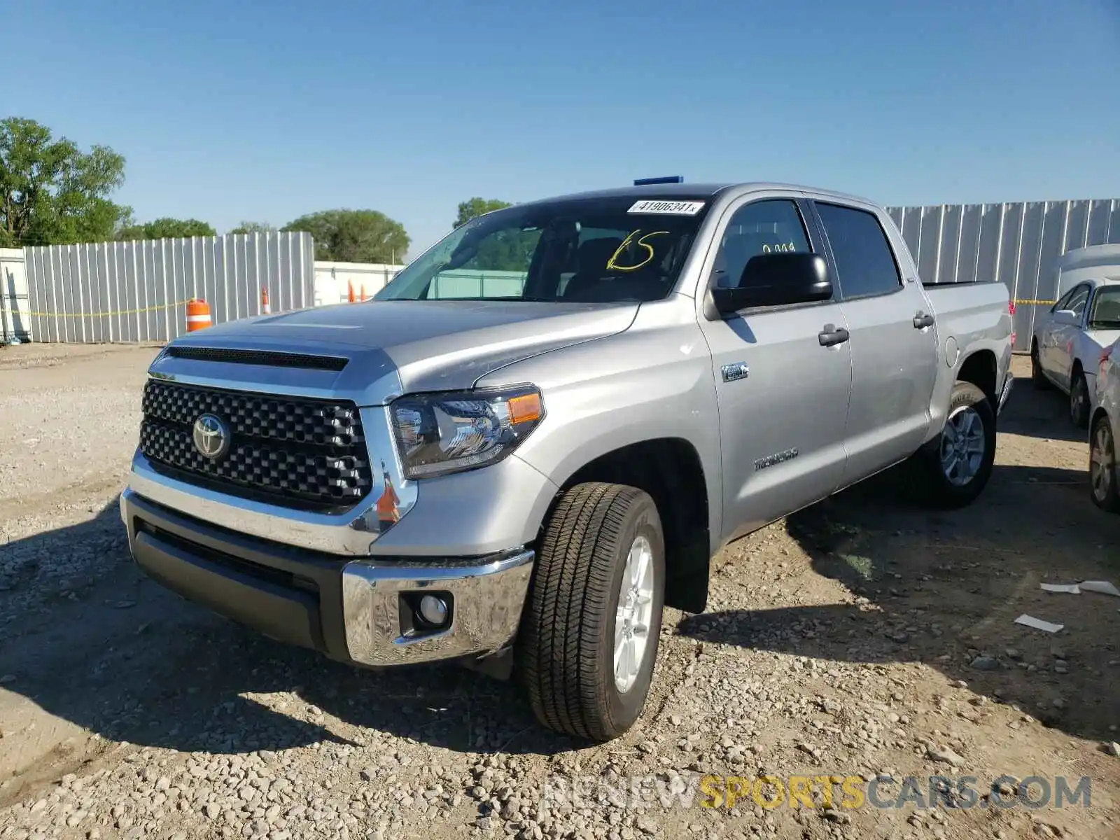 2 Photograph of a damaged car 5TFDY5F12MX979413 TOYOTA TUNDRA 2021