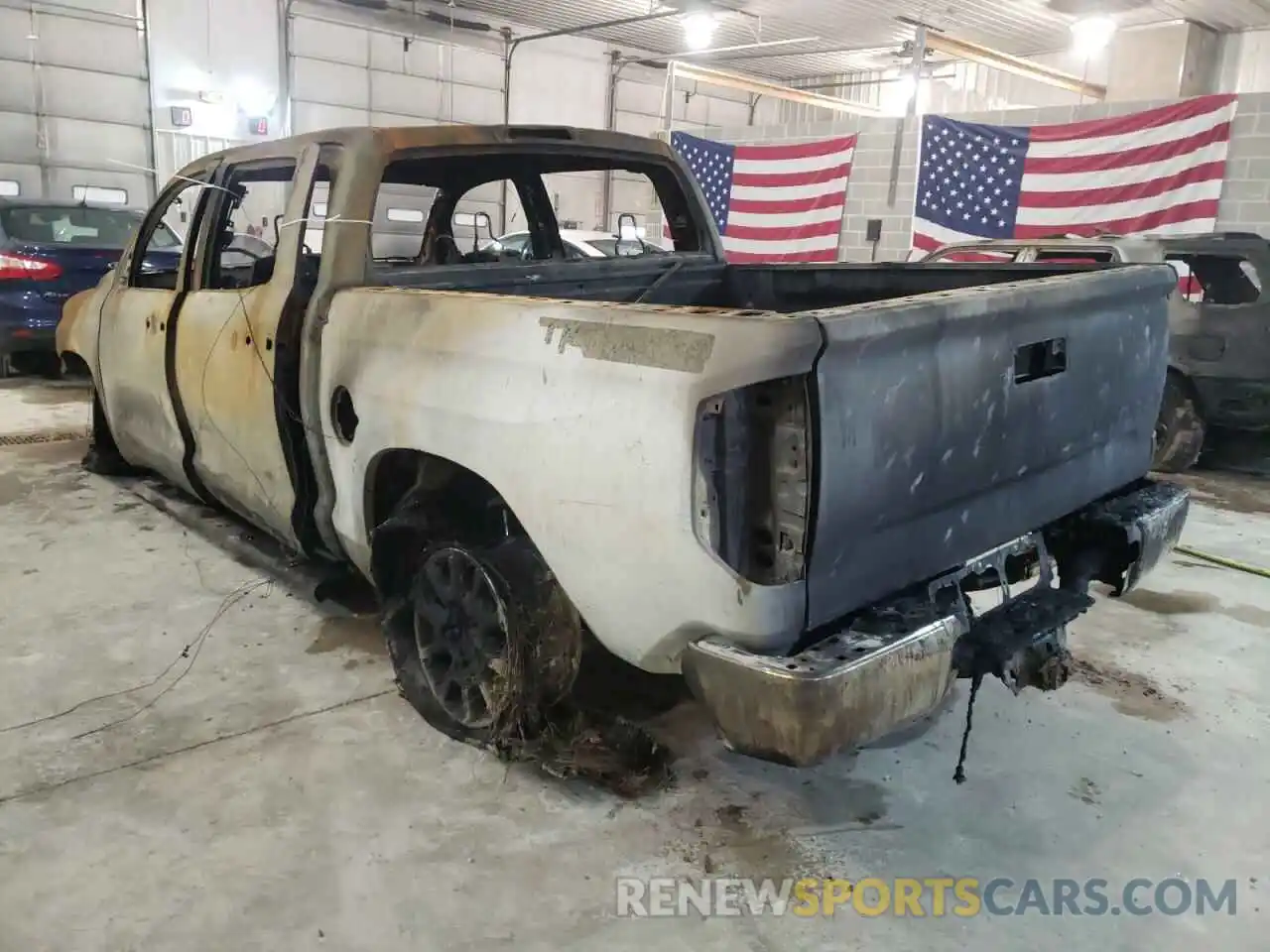 3 Photograph of a damaged car 5TFDY5F12MX992551 TOYOTA TUNDRA 2021