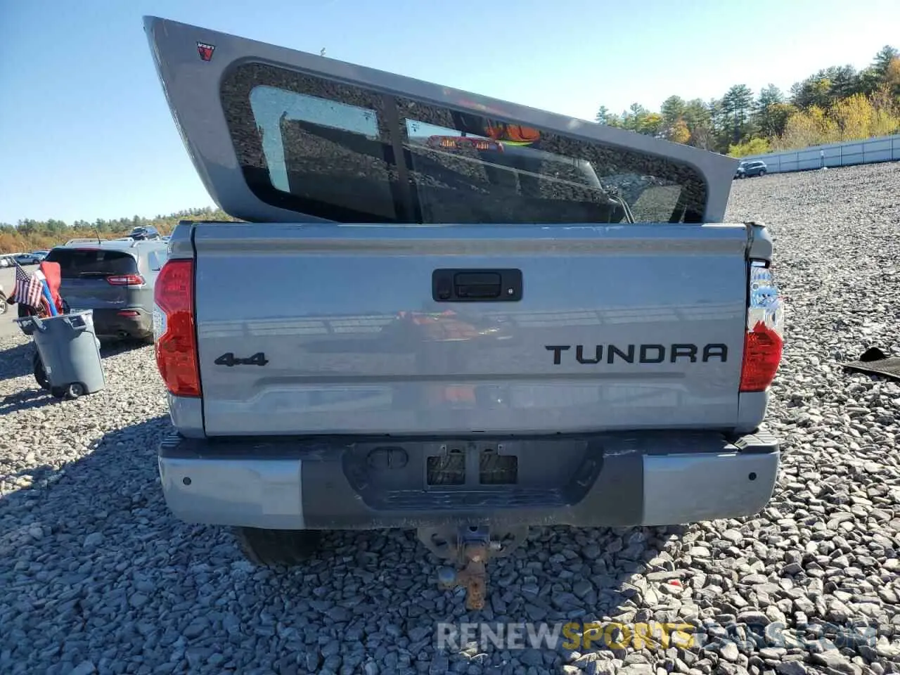 6 Photograph of a damaged car 5TFDY5F13MX008467 TOYOTA TUNDRA 2021