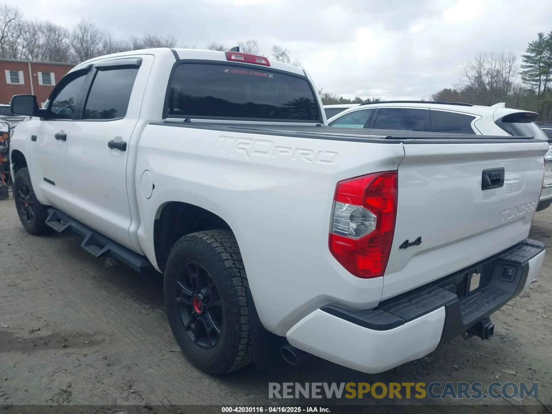 3 Photograph of a damaged car 5TFDY5F13MX029741 TOYOTA TUNDRA 2021