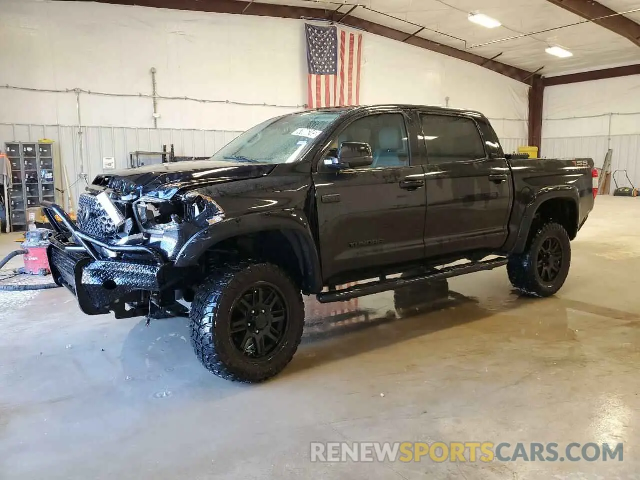 1 Photograph of a damaged car 5TFDY5F13MX973460 TOYOTA TUNDRA 2021