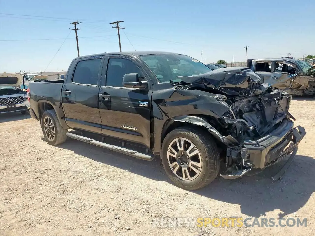 4 Photograph of a damaged car 5TFDY5F13MX973717 TOYOTA TUNDRA 2021
