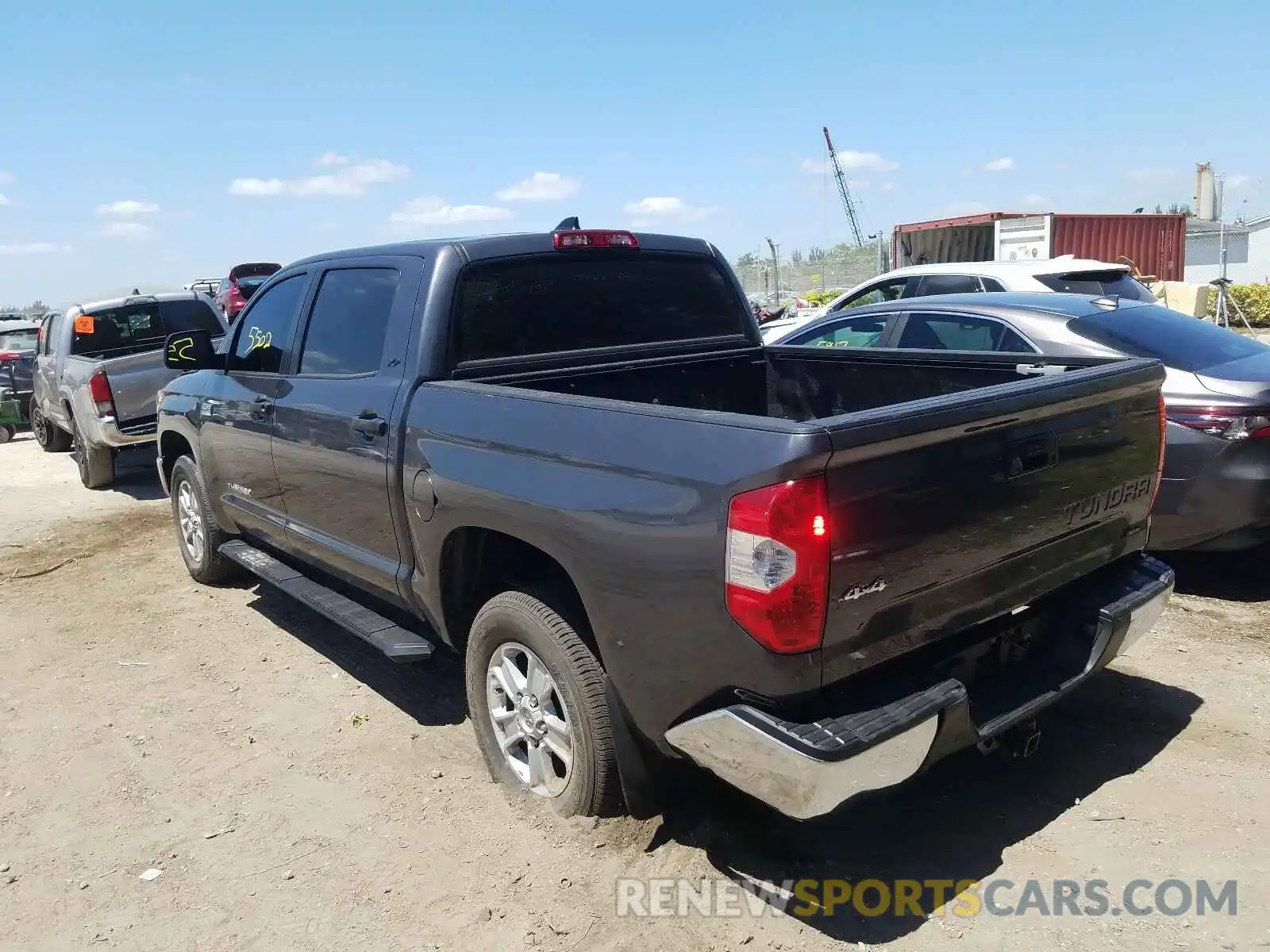 3 Photograph of a damaged car 5TFDY5F13MX990176 TOYOTA TUNDRA 2021