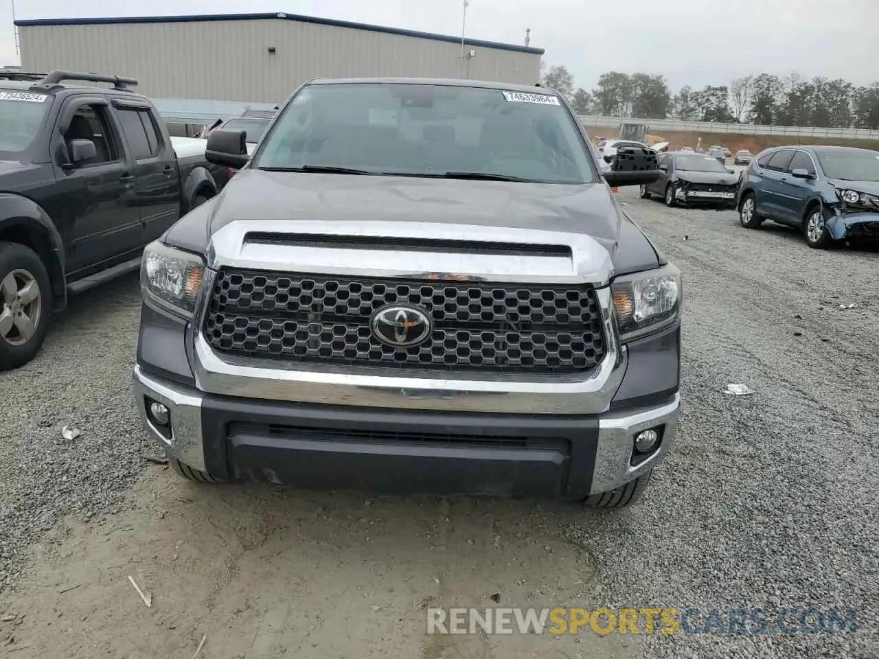 5 Photograph of a damaged car 5TFDY5F14MX965450 TOYOTA TUNDRA 2021