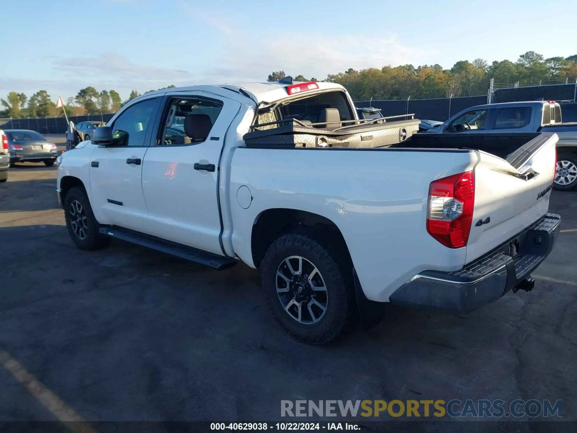 3 Photograph of a damaged car 5TFDY5F15MX003903 TOYOTA TUNDRA 2021