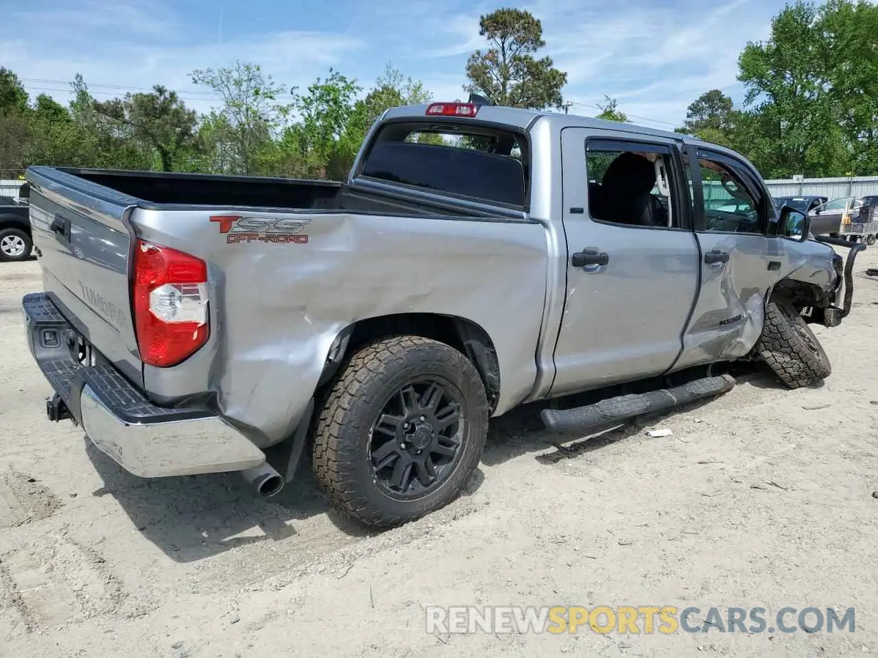 3 Photograph of a damaged car 5TFDY5F15MX972052 TOYOTA TUNDRA 2021