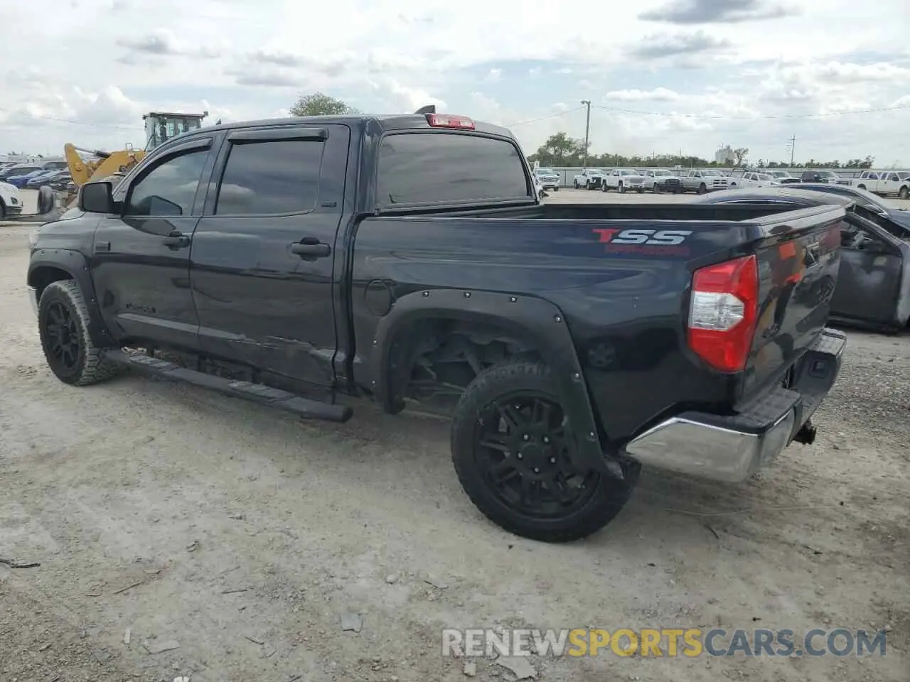 2 Photograph of a damaged car 5TFDY5F15MX983987 TOYOTA TUNDRA 2021