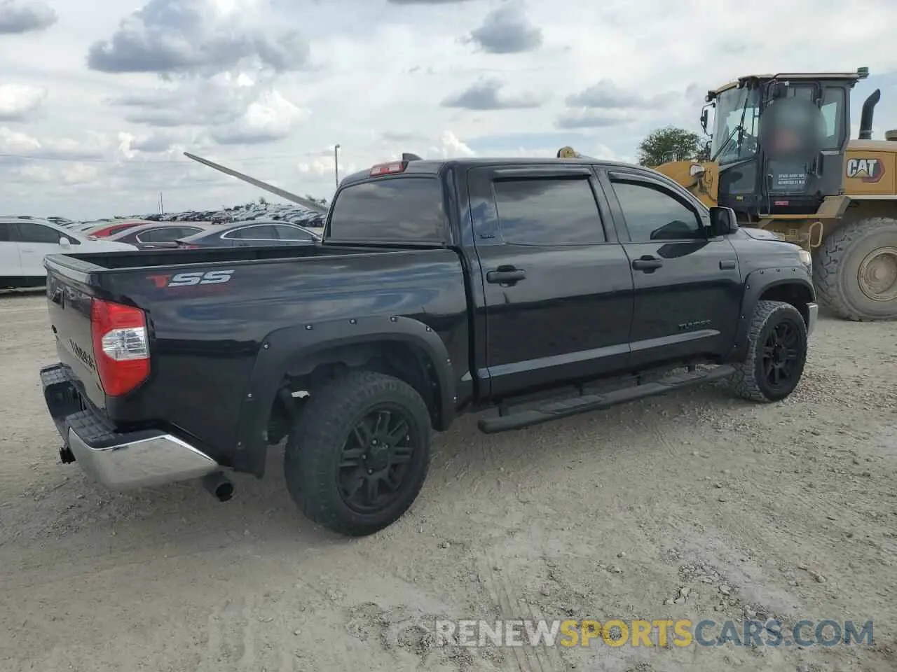 3 Photograph of a damaged car 5TFDY5F15MX983987 TOYOTA TUNDRA 2021