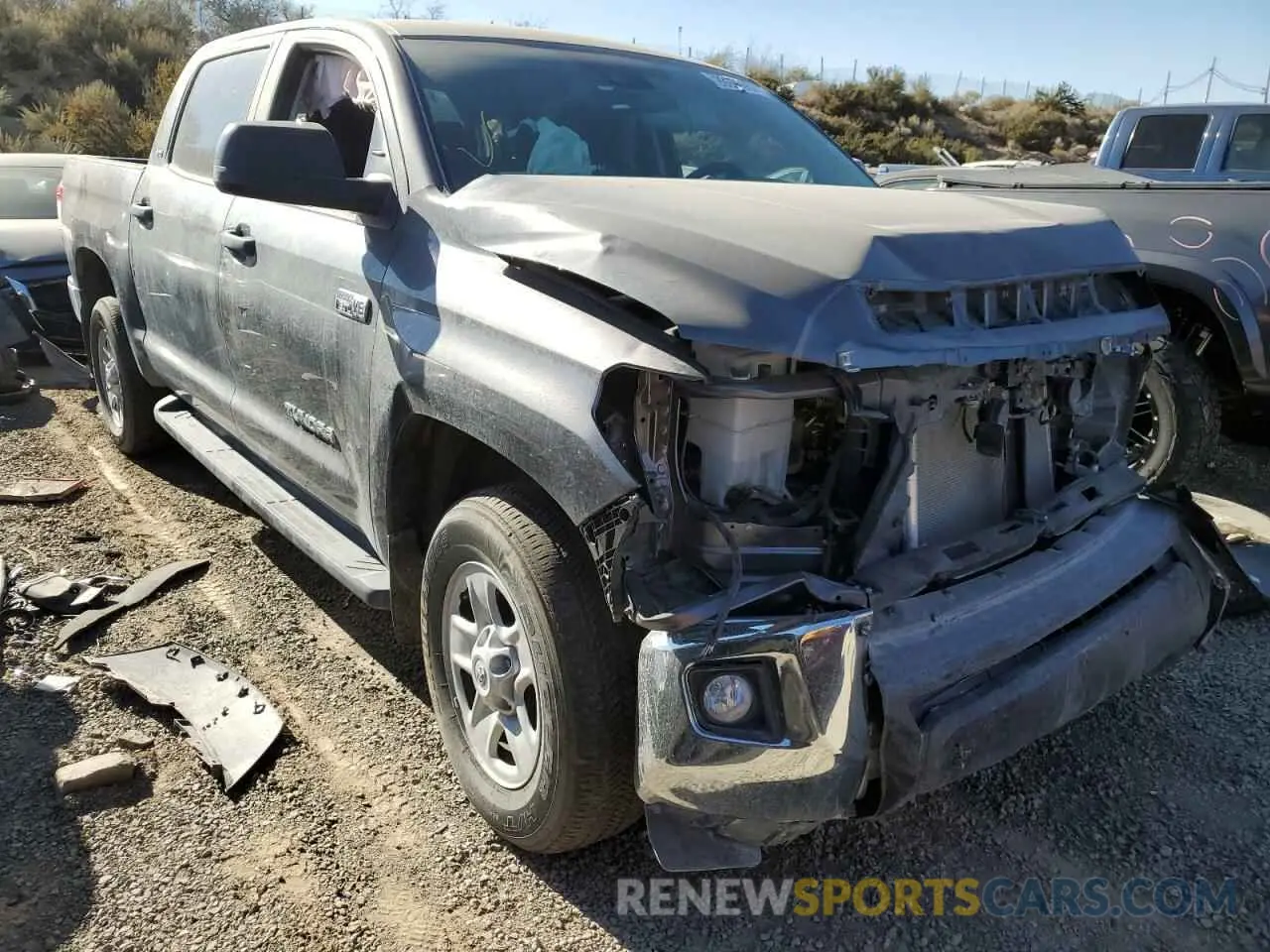 1 Photograph of a damaged car 5TFDY5F16MX021875 TOYOTA TUNDRA 2021