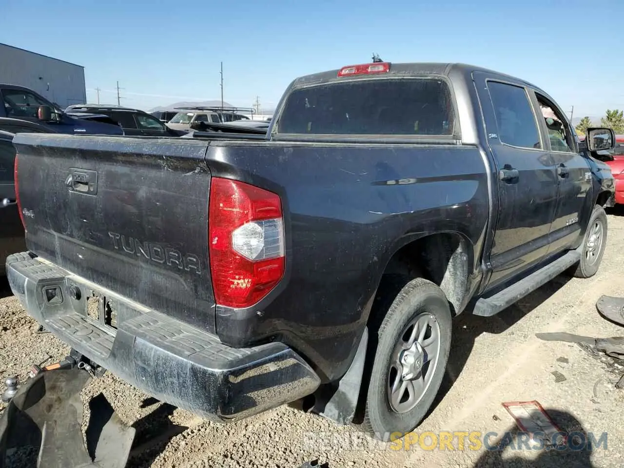 4 Photograph of a damaged car 5TFDY5F16MX021875 TOYOTA TUNDRA 2021