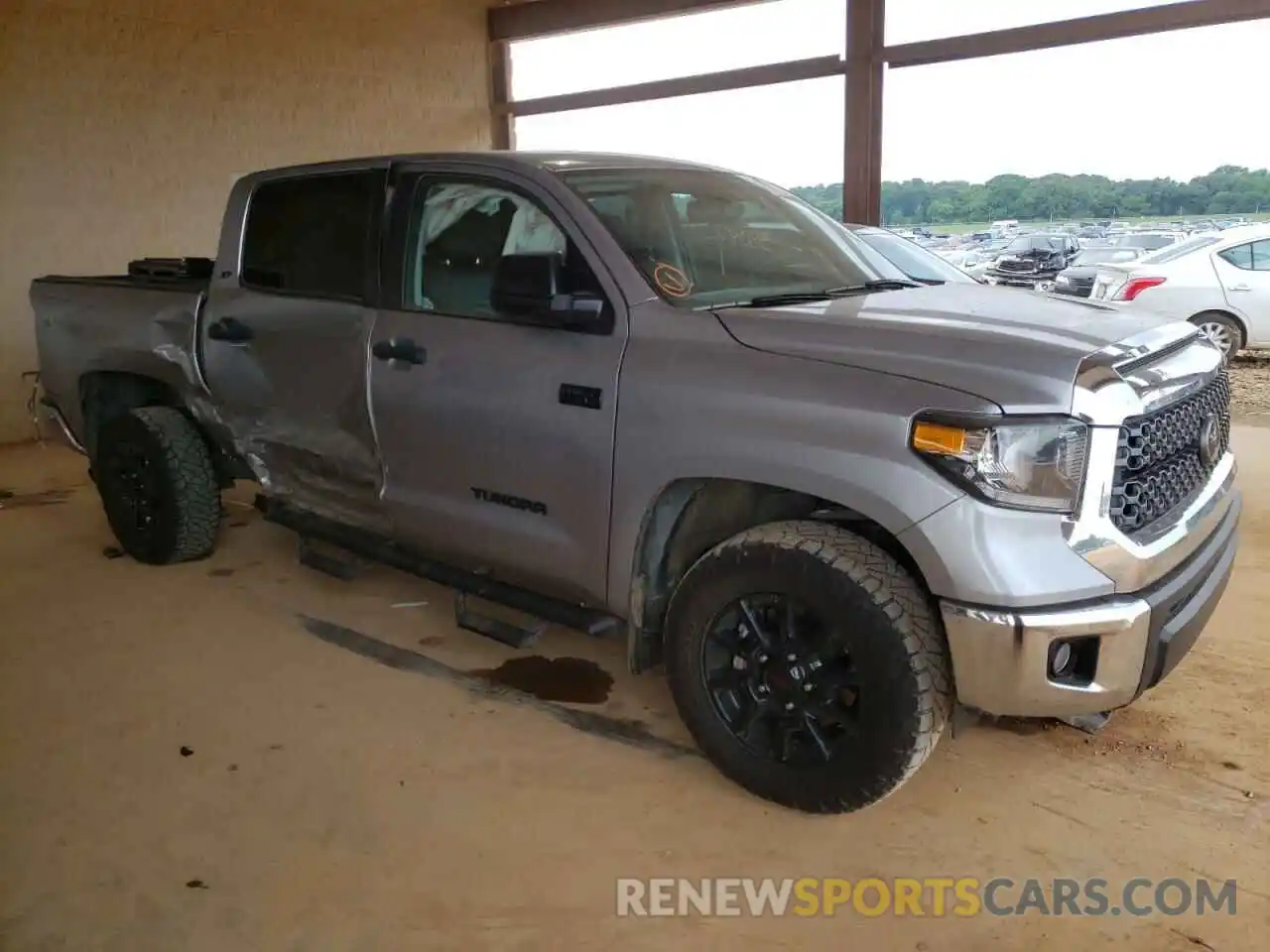 1 Photograph of a damaged car 5TFDY5F16MX964994 TOYOTA TUNDRA 2021