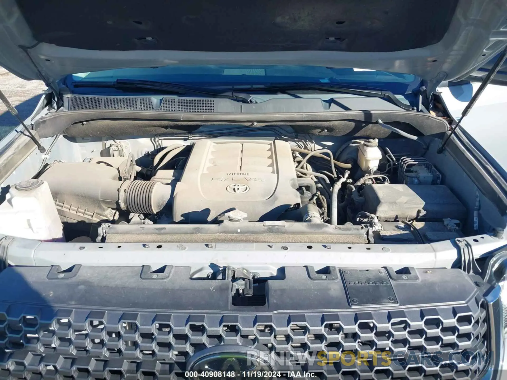 10 Photograph of a damaged car 5TFDY5F16MX975431 TOYOTA TUNDRA 2021