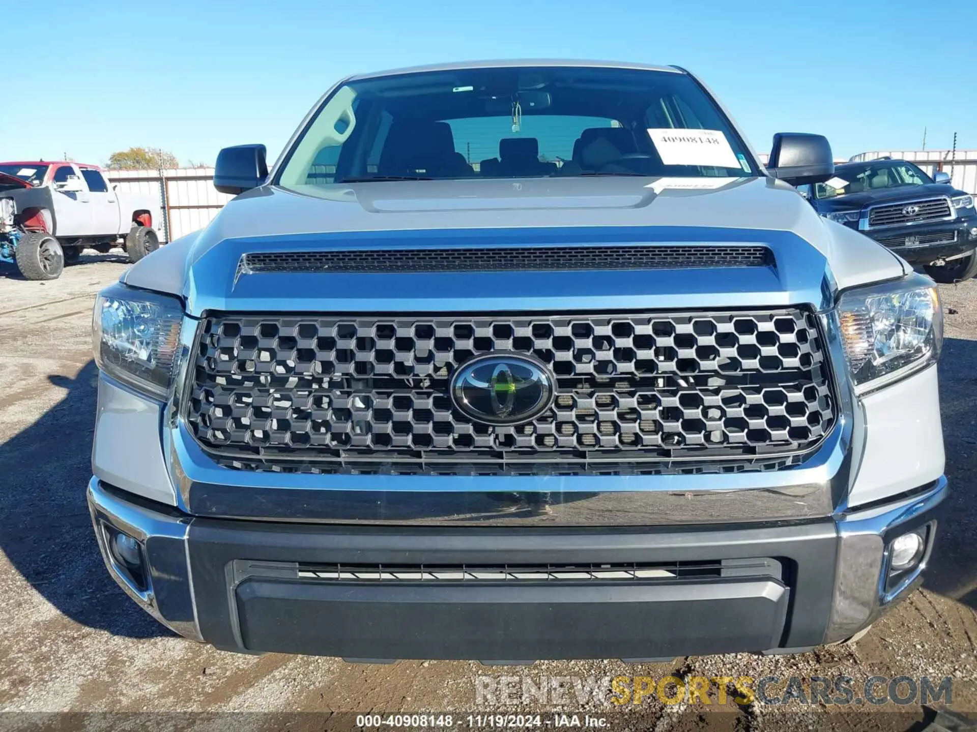 12 Photograph of a damaged car 5TFDY5F16MX975431 TOYOTA TUNDRA 2021