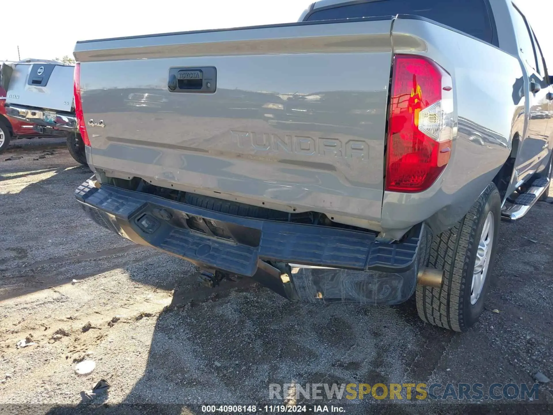 6 Photograph of a damaged car 5TFDY5F16MX975431 TOYOTA TUNDRA 2021