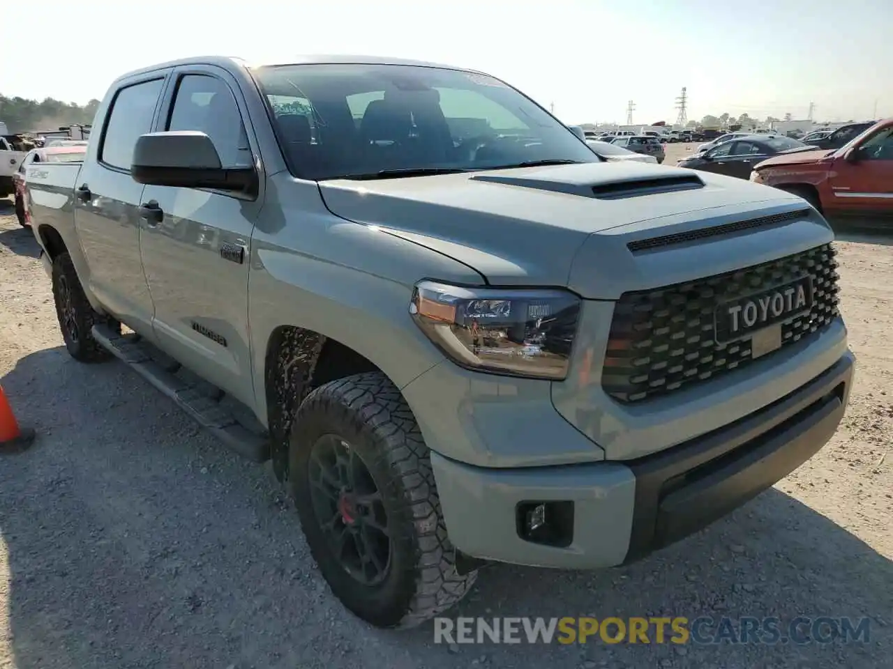 1 Photograph of a damaged car 5TFDY5F17MX005460 TOYOTA TUNDRA 2021