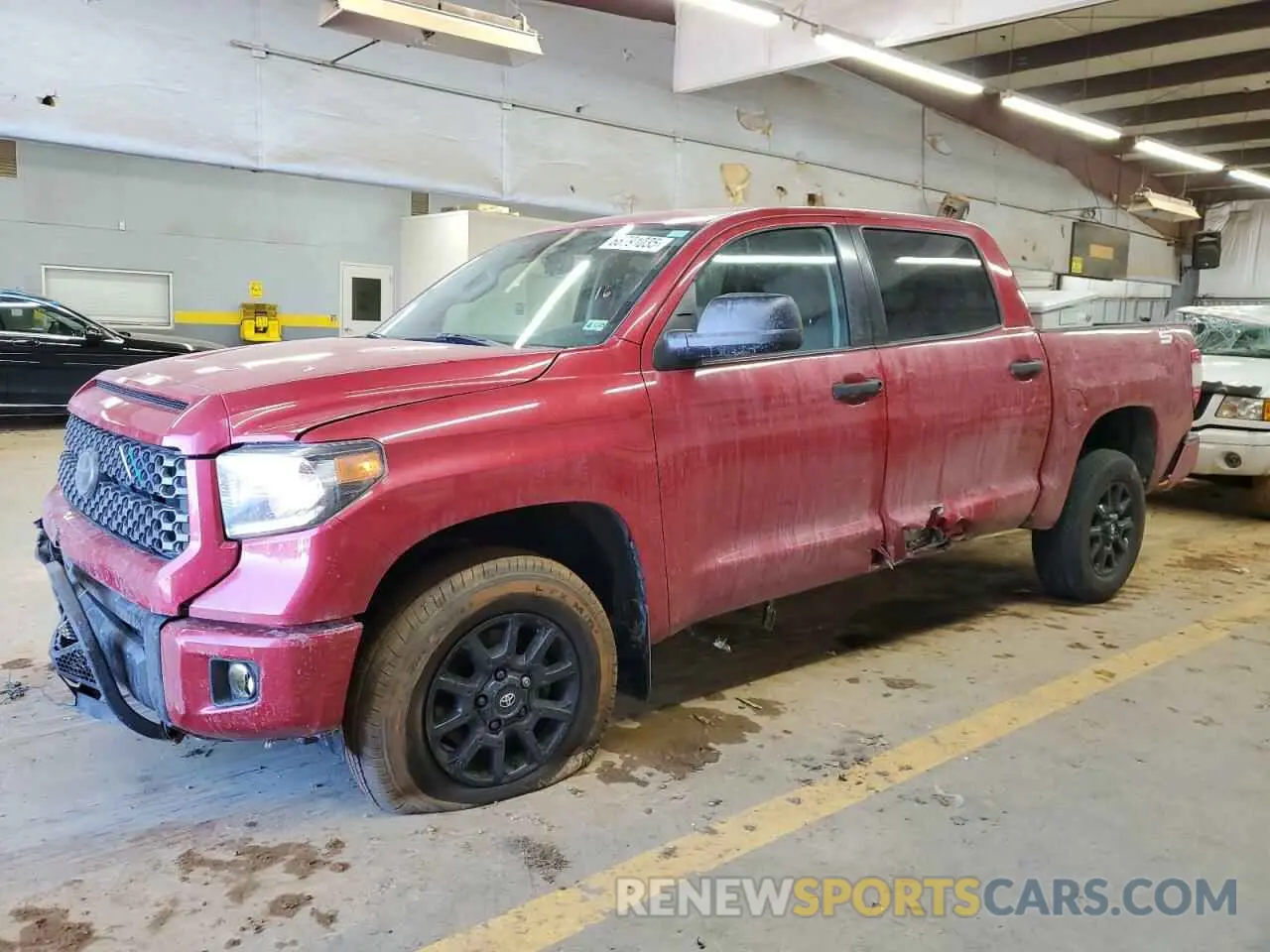 1 Photograph of a damaged car 5TFDY5F17MX006401 TOYOTA TUNDRA 2021